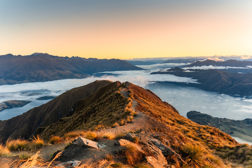 Stunning,Landscape,Of,Sunrise,Shine,Over,Roys,Peak,Summit,And